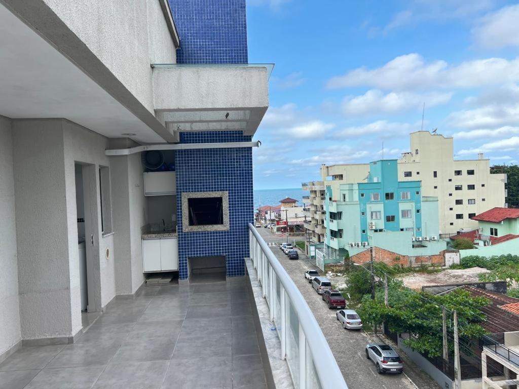 Ed Mônaco, 150 metros da praia de Bombas Bombinhas Extérieur photo